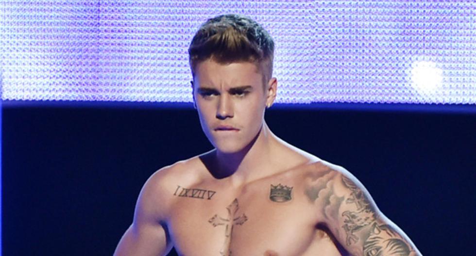 Mira lo que le pasó al pecho de Justin Bieber. (Foto: Getty Images)