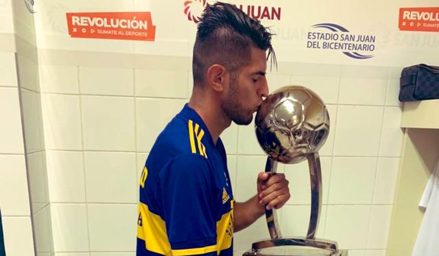 Celebración de Carlos Zambrano luego de coronarse campeón con Boca Juniors | Foto: @5zambranocz