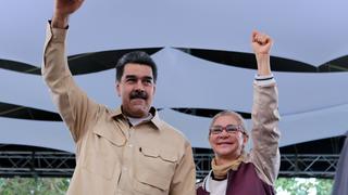 Estados Unidos apunta al poder detrás de Maduro: su primera dama Cilia Flores