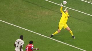 Alemania vs. Costa Rica: la impresionante tapada de Manuel Neuer ante un potente disparo en un mano a mano  | VIDEO