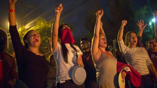 Así desafían los ciudadanos el toque de queda en Honduras