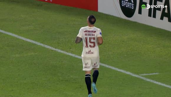 Emanuel Herrera marca el 2-0 a favor de Universitario en el estadio Monumental. Mira el gol aquí. (Foto: DirecTV)