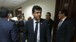 Congreso suspende por 120 días a López Vilela tras denuncia de Noceda
