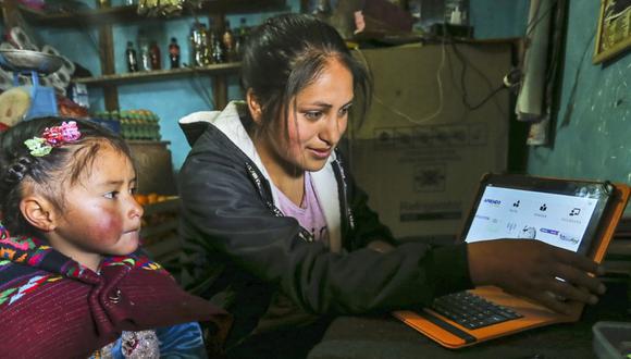 Buscan reducir la brecha digital en el Perú con ayuda de la fibra óptica. (Foto: Difusión)