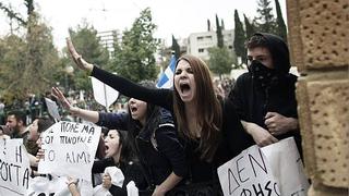Chipre: estudiantes fueron los primeros en marchar contra el rescate financiero