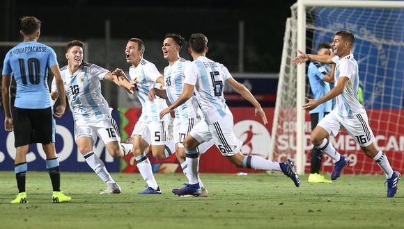 Argentina venció a Uruguay 1-0 este jueves y puso al rojo vivo la definición del Grupo B del Campeonato Sudamericano Sub-20 de Chile. (Foto: AFP)
