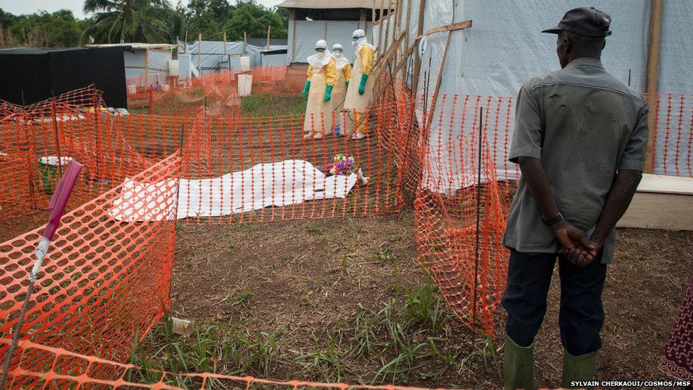 En fotos: en el frente de batalla contra el virus Ébola - 1