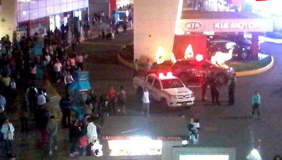 MegaPlaza consideró imprudente el despliegue policial de anoche