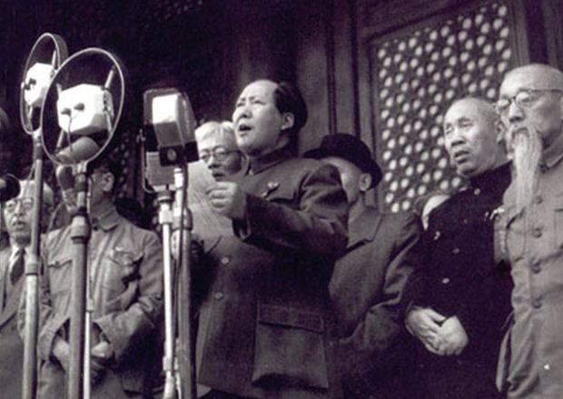 Mao proclamó la República Popular desde la Puerta de Tiananmén el 1 de octubre de 1949. (Foto: Getty Images)