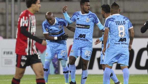 Binacional venció 2-1 a Sao Paulo de Brasil en su debut en la Copa Libertadores | Foto: AP