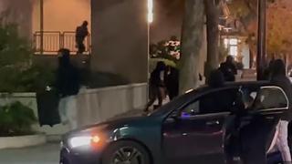 California: 80 ladrones encapuchados saquean tienda de lujo y escapan en 25 carros con lo robado | VIDEOS