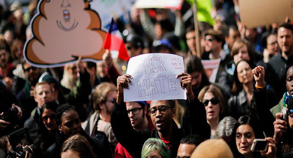 Donald Trump fue recibido por un grupo de manifestantes. (Foto: Getty Images)