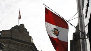 Proponen nueva Bandera del Perú: ¿cómo sería, cuál es su significado y qué colores tendría?