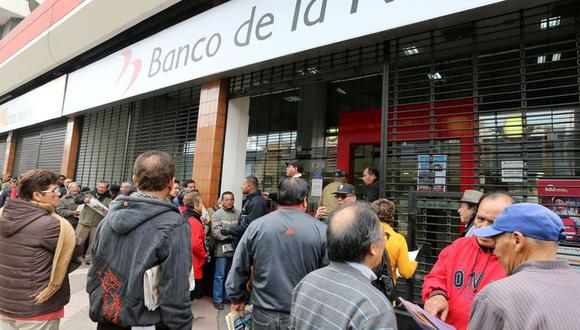 Con el Bono Familiar Universal, el Ejecutivo busca inyectar liquidez en más de 8 millones de hogares tras la crisis generada por el COVID-19 | Foto: Andina