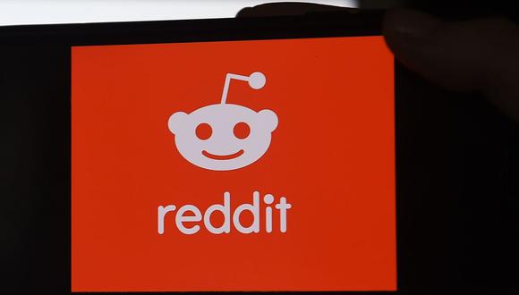 El CEO de Reddit se expresó luego de las protestas en la plataforma.