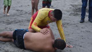 Policía de Salvataje rescató a 832 bañistas en playas de Lima
