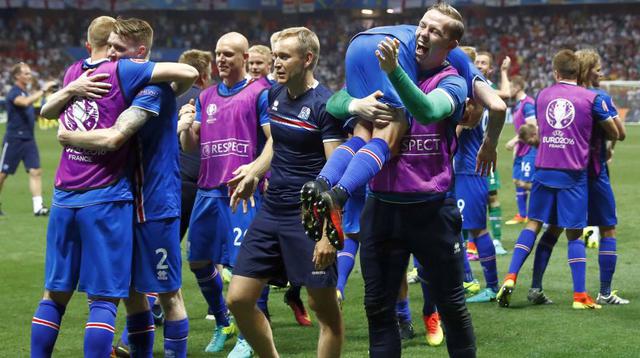 Islandia celebró en Niza un triunfo para sus 332.539 habitantes - 26