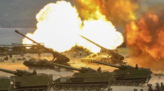 El poderío bélico de Corea del Norte en acción [FOTOS] - 1