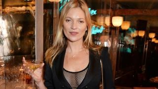 Kate Moss presentó copa diseñada con molde de su seno izquierdo