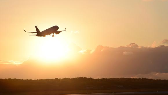 ¿Por qué los viajes en avión duran más ahora que antes?