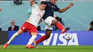 Con goles de Mbappé y Giroud, Francia derrotó a Polonia en octavos de final