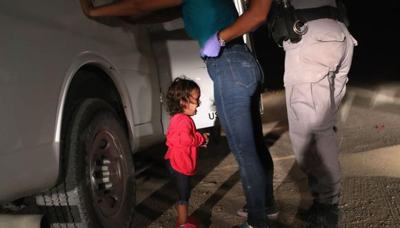 El Gobierno del presidente Donald Trump dio el jueves un primer paso para restringir los pedidos de asilo de los inmigrantes que entren ilegalmente a Estados Unidos por su frontera con México. (Foto: AFP)