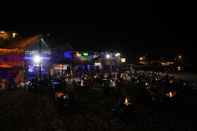 Así luce Máncora, playa declarada no apta para bañistas [FOTOS] - 10