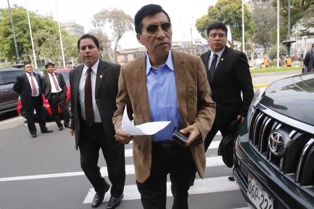 La Comisión de Ética recomienda suspender a Mamani 120 días. (Foto: Miguel Bellido)