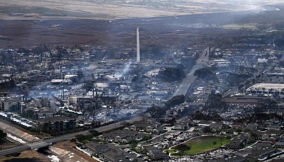 Casas destruidas y edificios quemados en Lahaina después de los incendios forestales en el oeste de Maui, Hawái. (Foto de Patrick T. Fallon / AFP)