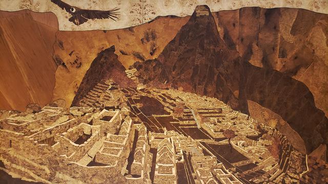Johannes Stöger presenta por primera vez el mural llamado “Machu Picchu”, con más de 24 mil piezas de madera.