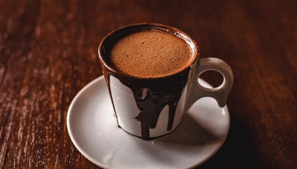 Para celebrar este 7 de julio, el Día Mundial del Cacao, por qué no preparar un chocolate caliente.  (Foto: Giancarlo Duarte / Unsplash