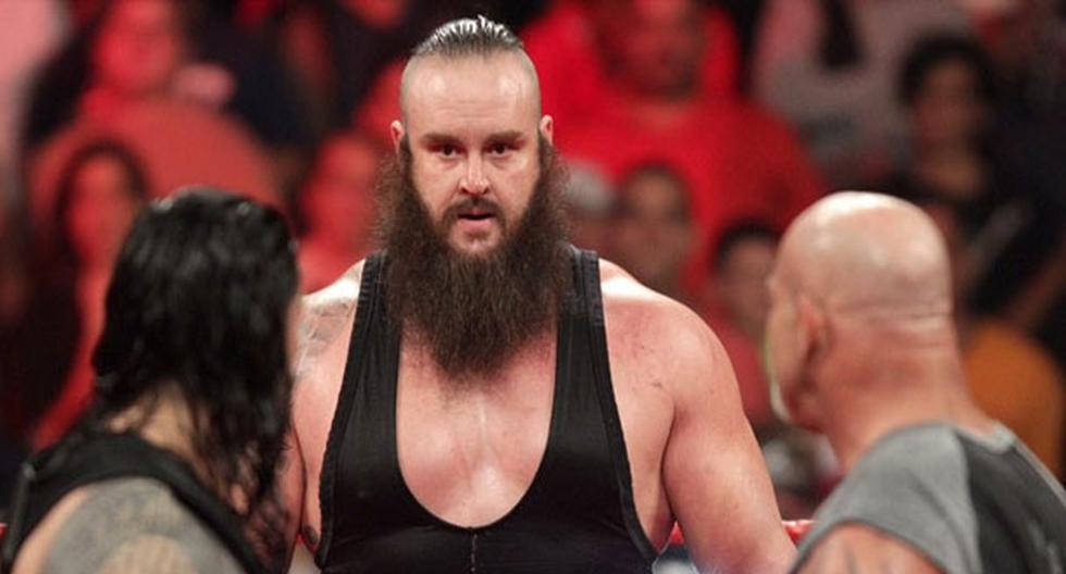 Goldberg y Roman Reigns se unieron para un dolbe spears a Braun Strowman en Monday Night Raw | Foto: Captura