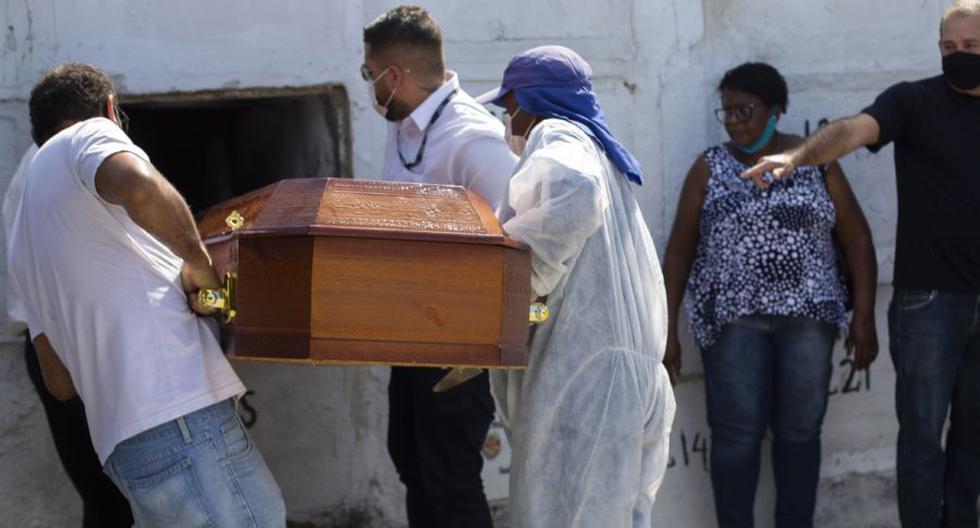 Coronavirus en Brasil | Últimas noticias | Último minuto: reporte de infectados y muertos por COVID-19 hoy, viernes 23 de abril del 2021. (Foto: AP/Bruna Prado).