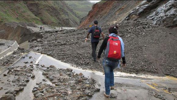 Yauyos: Cinco casas afectadas por caída de huaico