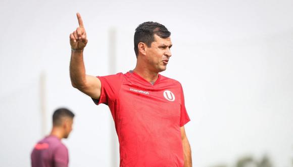 Jorge Araujo dirigió seis partidos con Universitario en 2022 (Foto: prensa U)