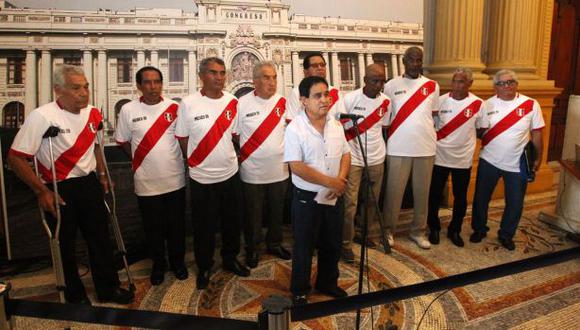 Fredy Ot&aacute;rola plantea otorgar una pensi&oacute;n vitalicia a los futbolistas peruanos que jugaron el Mundial M&eacute;xico 70. (Foto: Andina)