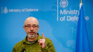 El ministro de Defensa ucraniano acusa a Rusia de genocidio en Mariúpol