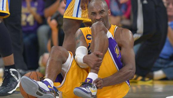 Kobe Bryant calificó con insultos la temporada de los Lakers