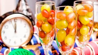 Año Nuevo 2023: ¿cómo surgió la tradición de comer 12 uvas en la Nochevieja?