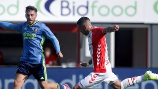 Sergio Peña marcó un golazo de media distancia contra el Feyenoord | VIDEO