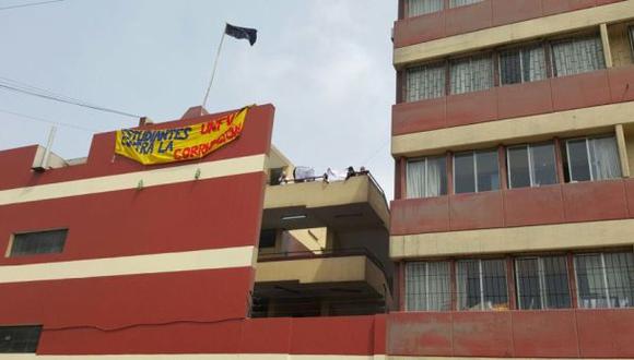 Universidad Villarreal: alumnos levantan la toma tras 12 días