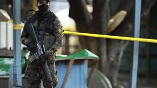 El Salvador: entra en vigor el estado de excepción por escalada de homicidios ligada a la guerra de pandillas