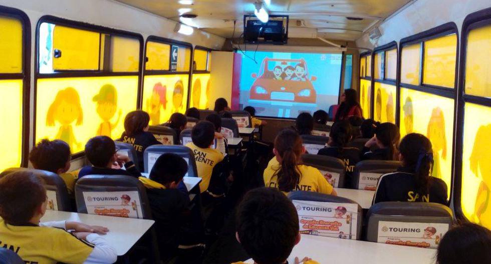 El Bus Escuela y Circuito Itinerante son una gran oportunidad para que los niños aprendan. (Foto: Touring y Automóvil Club del Perú)