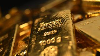 Precio del oro sube a cerca de US$ 1,900 por esperanzas de estímulo en EE.UU. y debilidad del dólar 