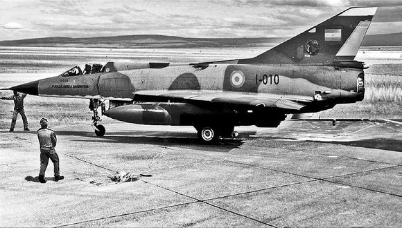 Uno de los aviones Mirage enviados por el Perú a Argentina durante la Guerra de las Malvinas. (Foto: Agencias)