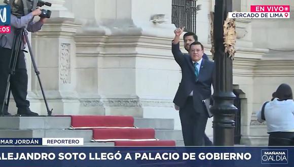 Alejandro Soto, presidente del Congreso, llega a Palacio de Gobierno. (Canal N)