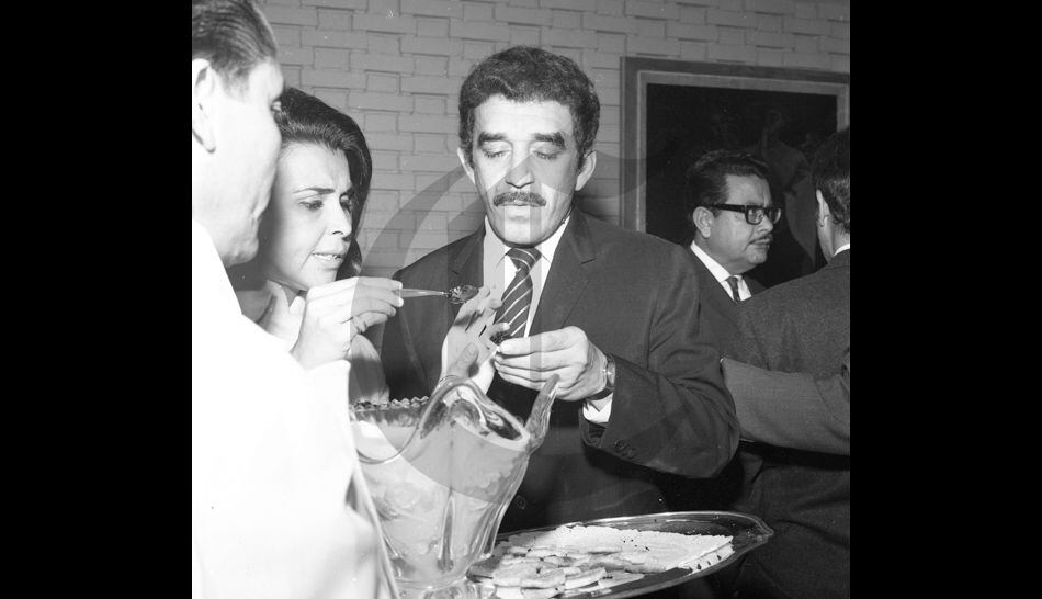 La visita de Gabriel García Márquez a Lima en 1967. También se ve a la poeta Blanca Varela.