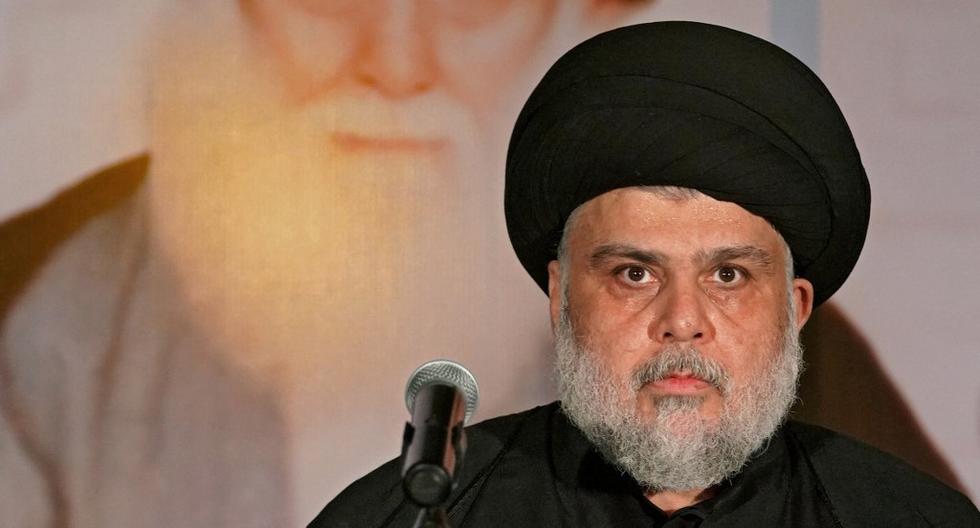 Muqtada al-Sadr anunció su retiro "definitivo" de la vida política iraquí, provocando una ola de violencia en medio de una grave crisis política por la que atraviesa el país.
