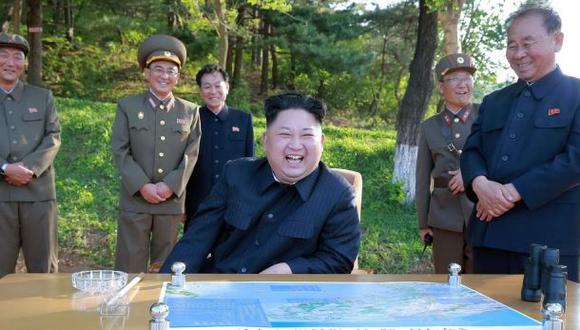 "Los estadounidenses no estarán muy contentos con el regalo", dijo Kim Jong-un, según la agencia norcoreana de noticias. (Foto: AFP)