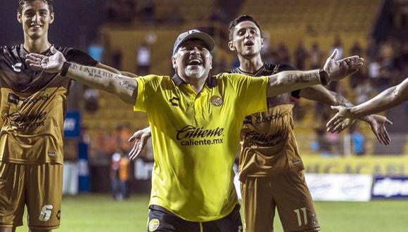 Diego Maradona alcanzó su segundo triunfo con Dorados en el Ascenso mexicano. (Foto: AFP)